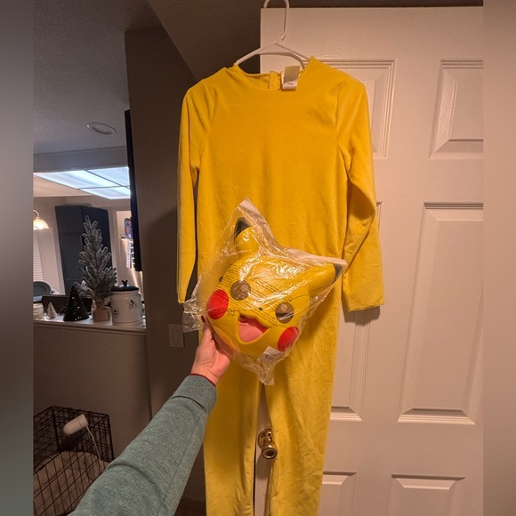 Other - Pokemon Picchu Costume with Mask 10/12